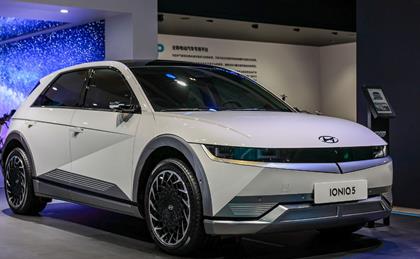 現代汽車“氫+電”前瞻技術及產品亮相進博會.jpg