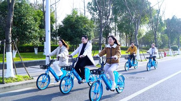 首批1000輛永安行氫能自行車系統(tǒng)在常州投運.jpg