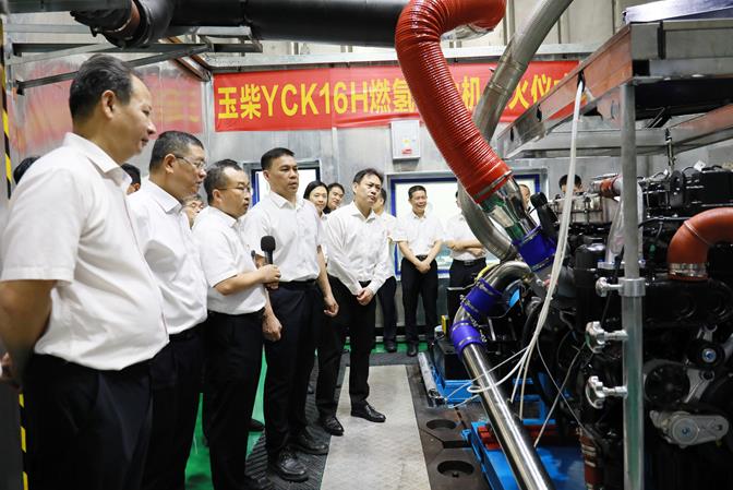 中國最大排量、最大馬力燃氫發(fā)動機玉柴YCK16H成功點火