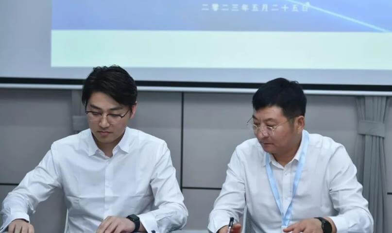 翌晶能源遼寧營口500MW風光氫儲一體化示范項目正式簽約.jpg