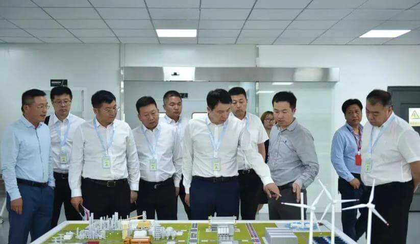 翌晶能源遼寧營口500MW風光氫儲一體化示范項目正式簽約.jpg